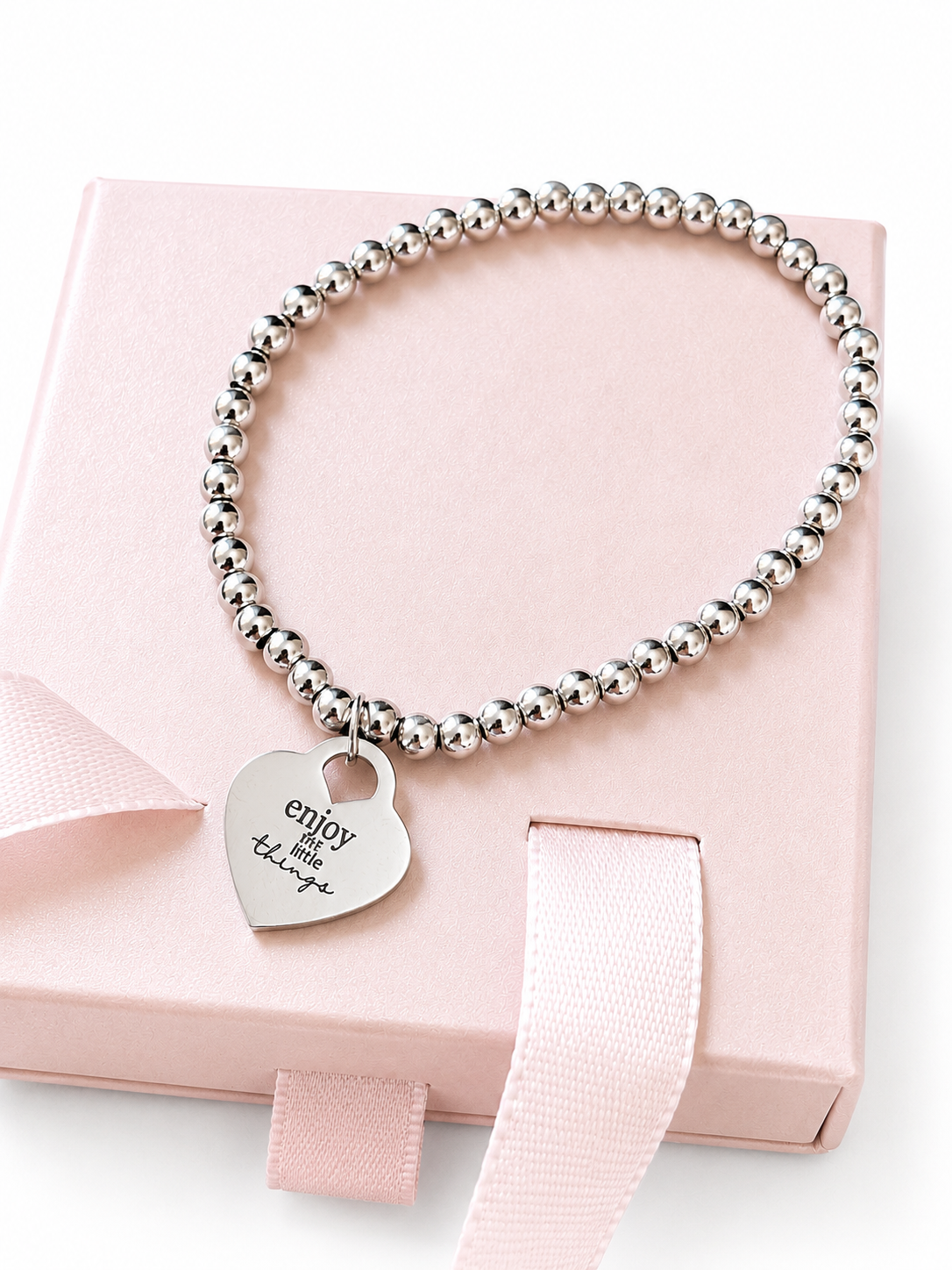 Heart Strectch Bracelet