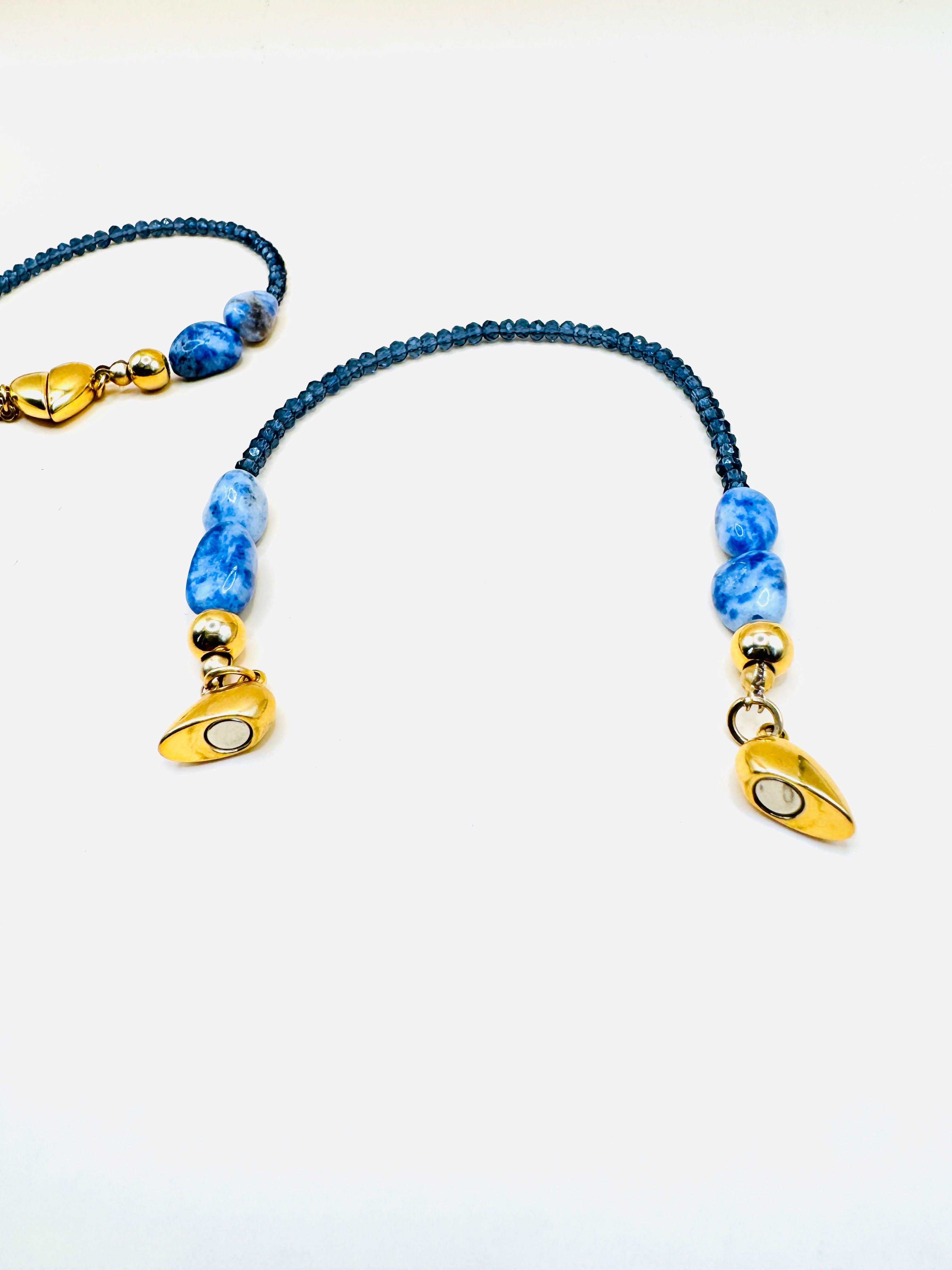 Magnetic-Heart Bracelet - Blue Sodalite