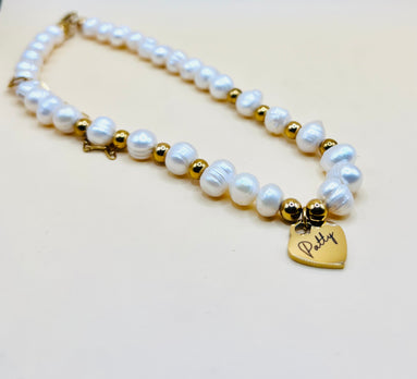 Collar grabado con perla barroca