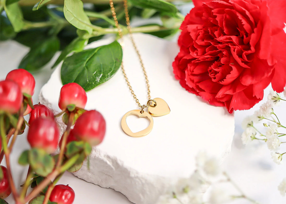 Interlocking Hearts Engraved Necklace